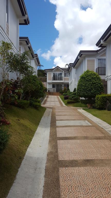 Tagaytay Hampton Villa Tagaytay City Bagian luar foto